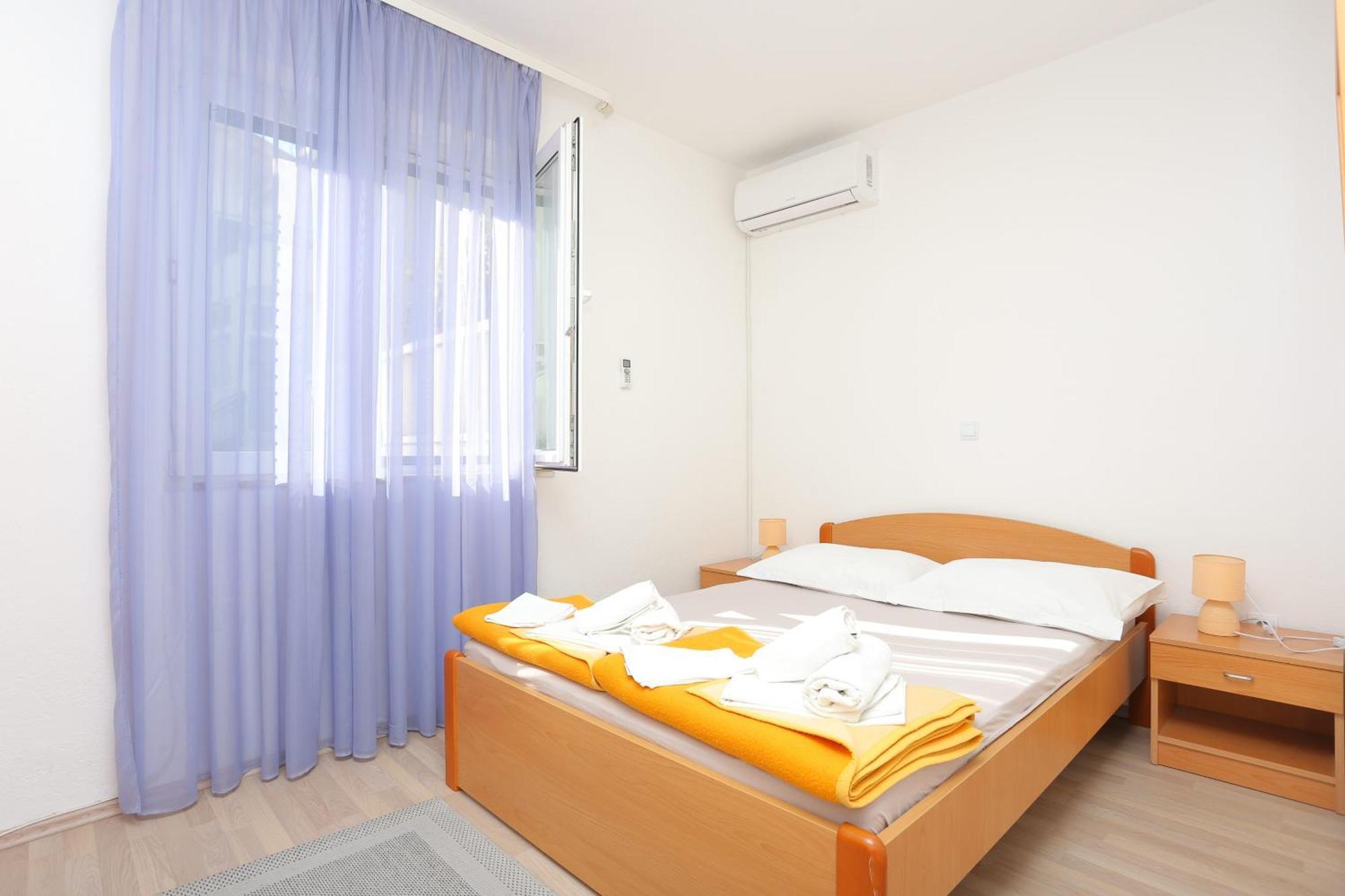 Double Room Tucepi 5263D Εξωτερικό φωτογραφία